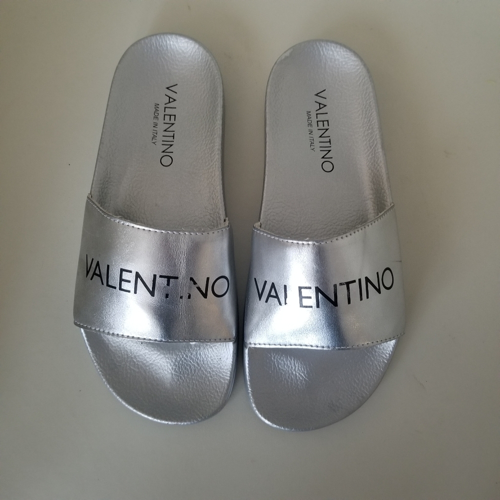 Valentino by Mario Valentino  Matilde silver slides